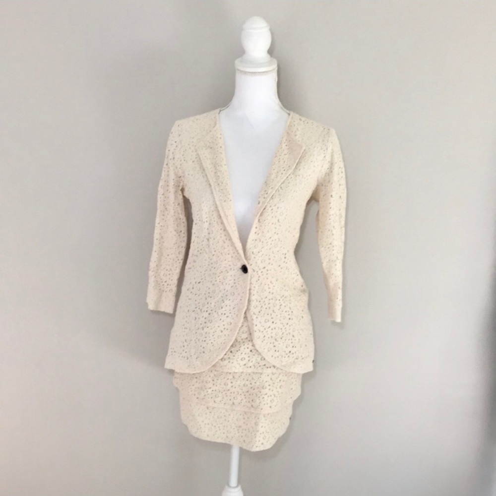 Volcom two piece crochet cream lace skirt set